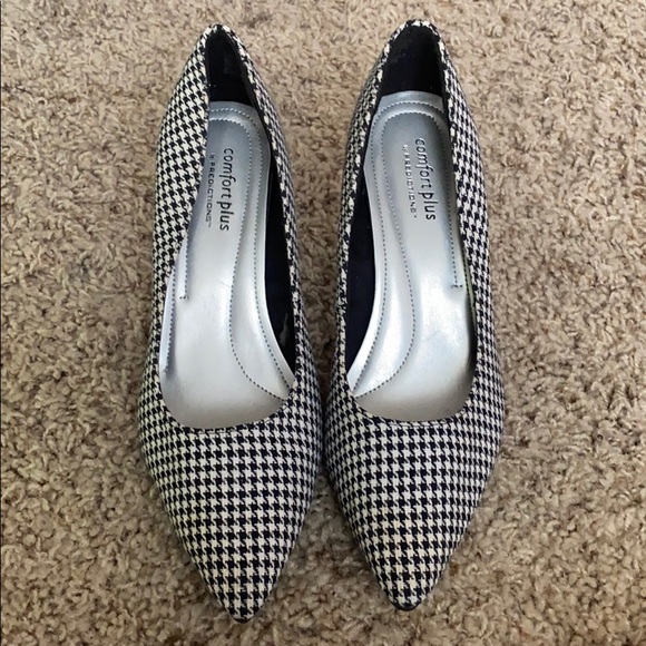 comfort plus by Predictions Shoes - Houndstooth Comfort Plus Predictions Heels
